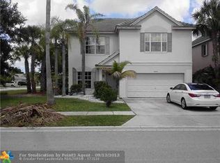 5832 N Plum Bay Pkwy, Tamarac, FL 33321