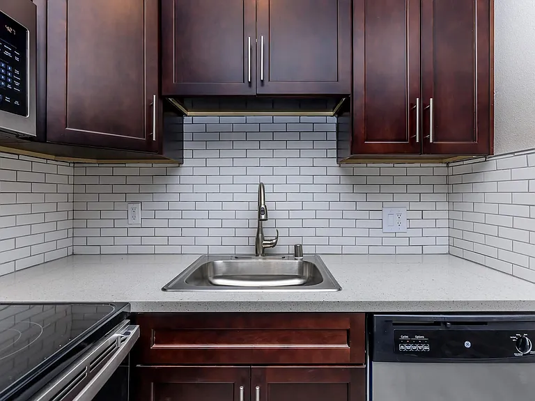 4401 Central Ave — Photo 26