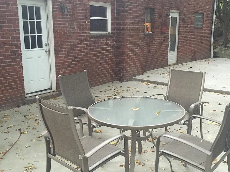 125 Longvue Dr #B — Photo 12