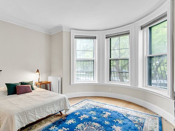 4th image of 293-295 Commonwealth Ave #1A