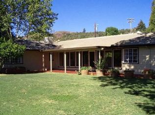 17141 Chicken Ranch Rd, Jamestown, CA 95327