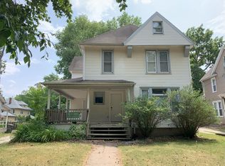 709 W Illinois St #1, Urbana, IL