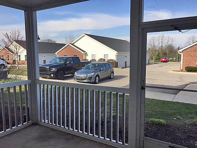 926 W Summerfield Glen Cir — Photo 2