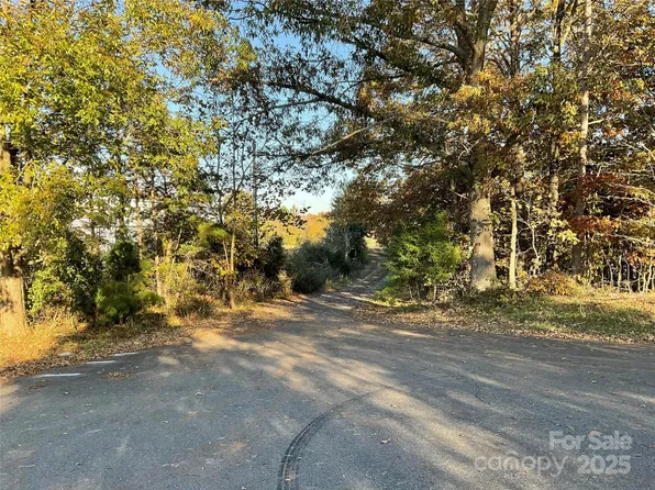 1448 Derby Dr, Shelby, NC 28150