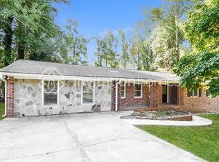 1432 Cherokee Trl, Lawrenceville, GA 30043