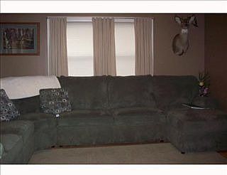 5th image of 408 Burton Ave