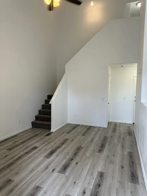 2 bed, 2.5 bath, 1020 sqft, $1,749 — Photo 2