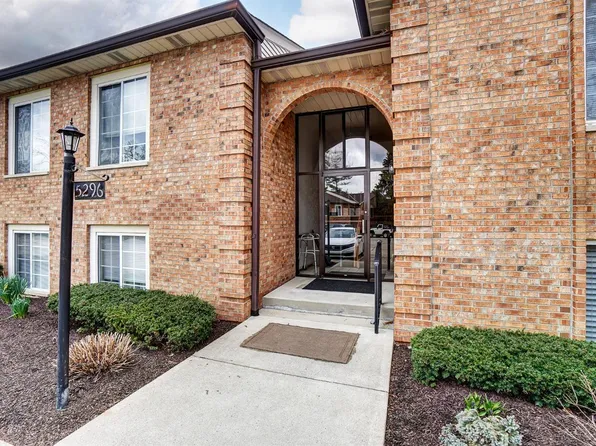 5296 N Eaglesnest Dr #50, Cincinnati, OH 45248