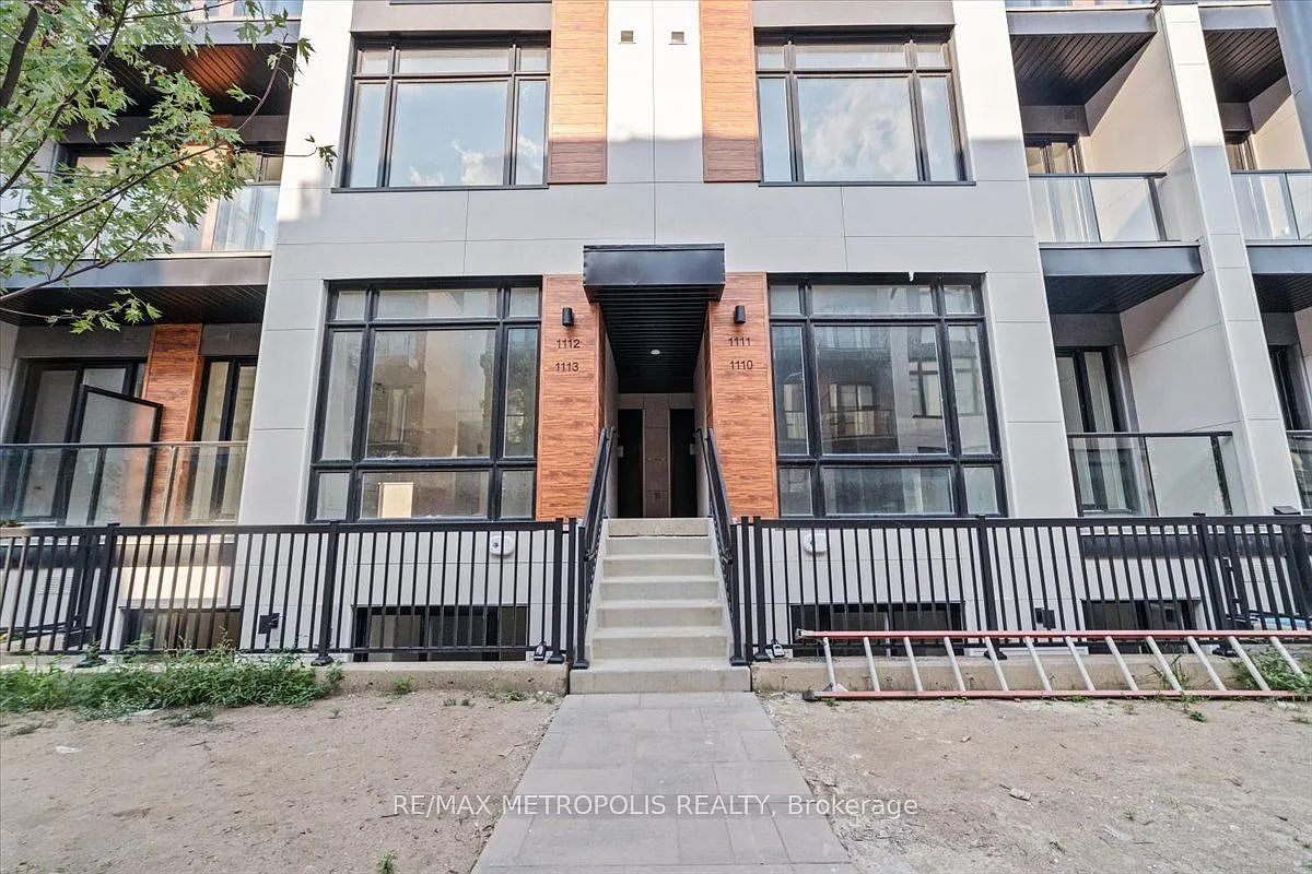 2 bed, $2,700 — Photo 1