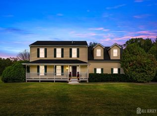 447 Grace Hill Rd, Monroe Township, NJ 08831