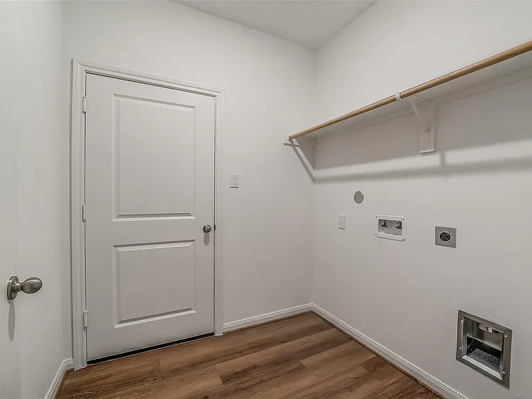 11931 Pondwood Dr — Photo 21