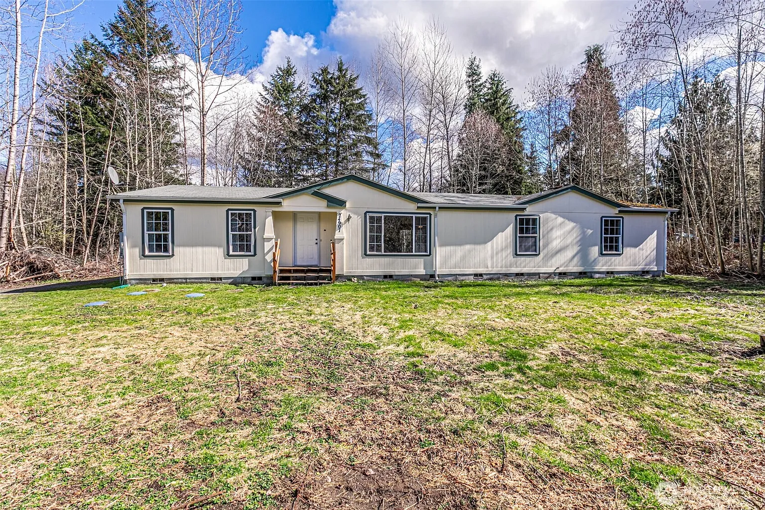 24907 144th Avenue E photo 1
