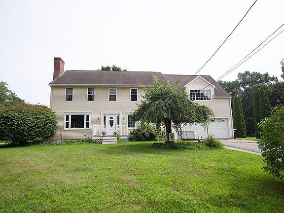 2nd image of 4 Williams Rd