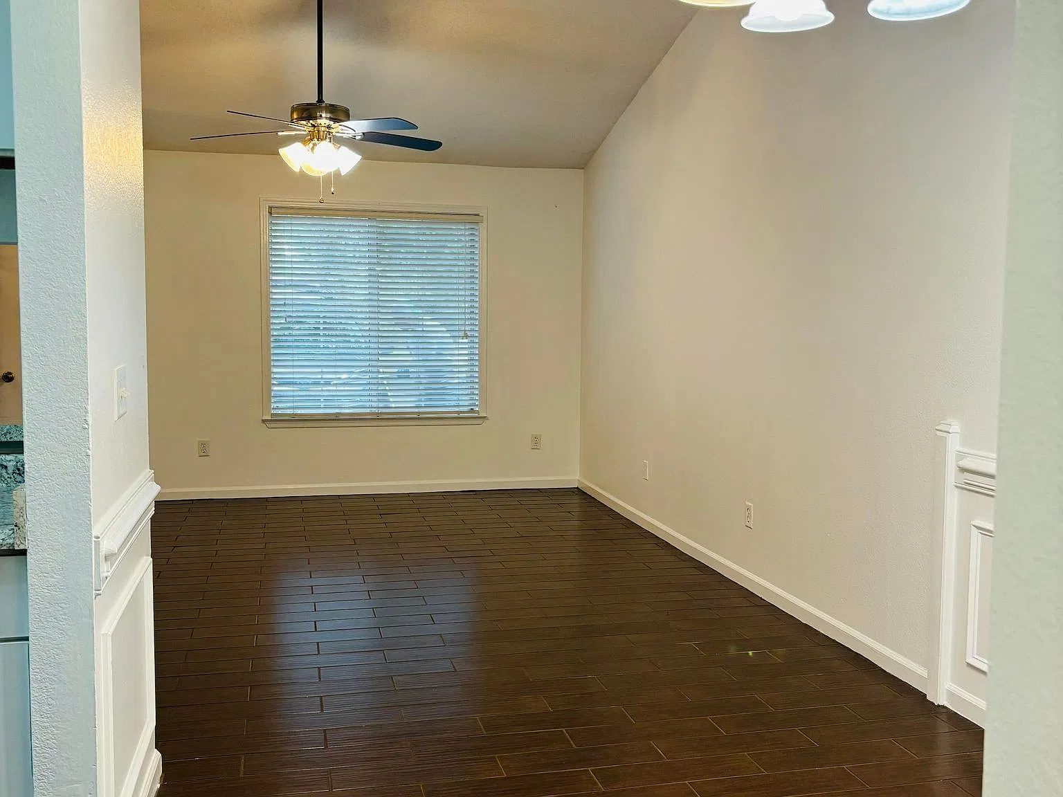 3 bed, 1236 sqft, $1,550 — Photo 4