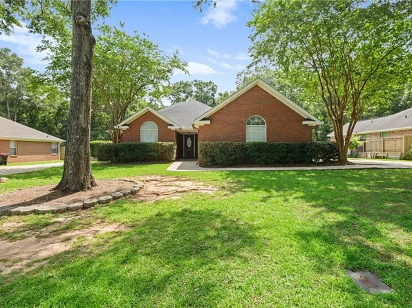 5405 Southern Oaks Trl, Grand Bay, AL 36541