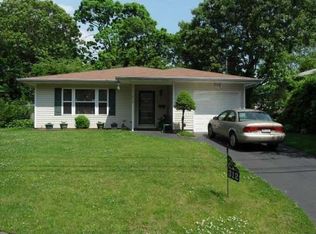 312 Myrtle Ave, West Islip, NY 11795