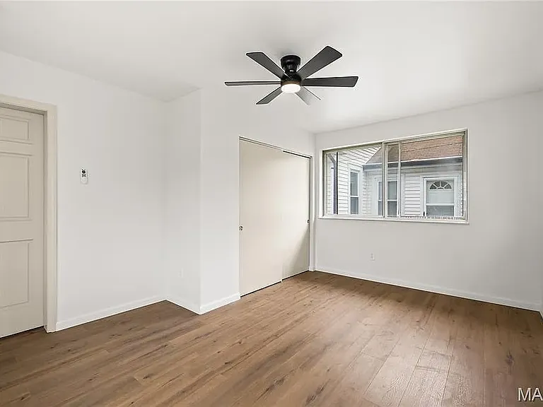 5223 Schollmeyer Ave — Photo 27