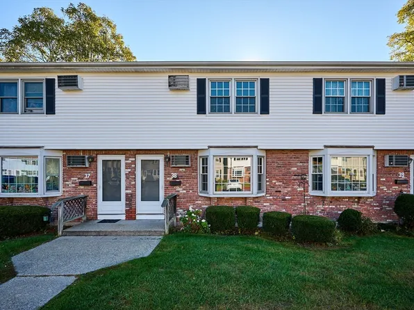 41 South St Unit 38, Easthampton, MA 01027