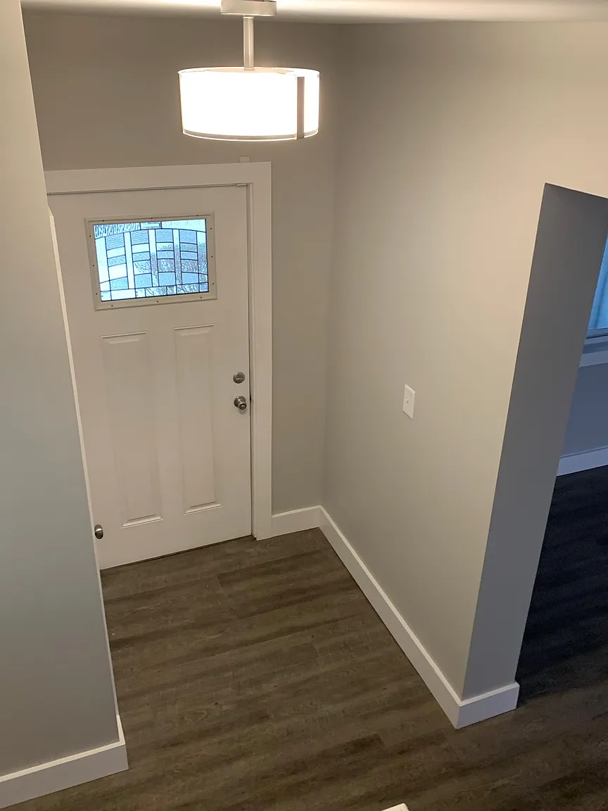1332 Margaret St photo 1