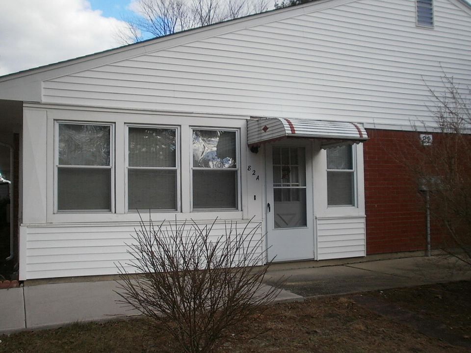 1st image of 82 A Bellhaven Court