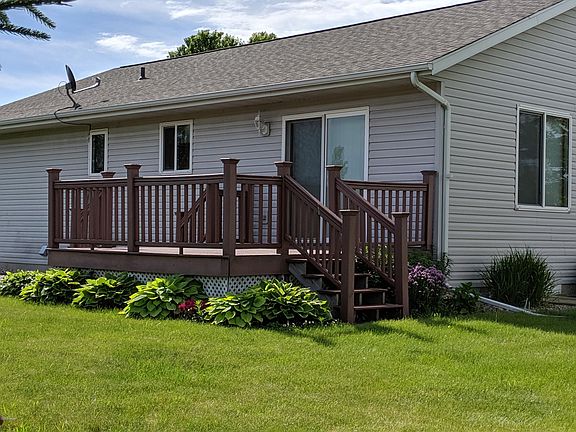 5th image of 147 Birch Ave
