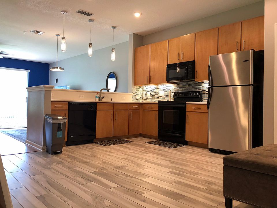 1st image of 3149 Stowe St Unit 105