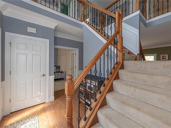 2nd image of 11600 Frostwood Dr