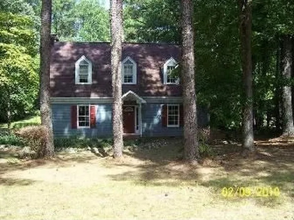 1713 Owls Nest Rd, Sanford, NC 27330