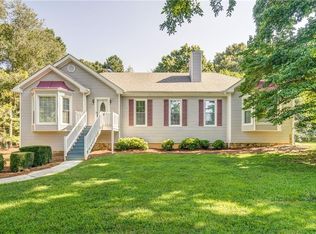 125 Remington Dr, Cartersville, GA 30120