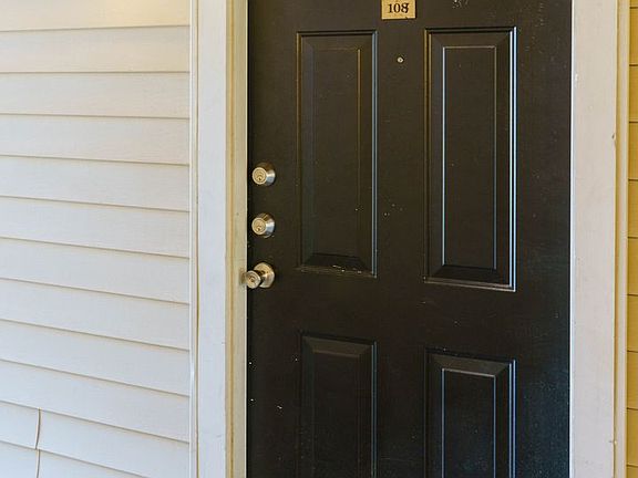 4th image of 11355 Aristotle Dr APT 108