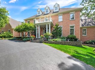 6418 Carrie Ct, Crystal Lake, IL 60014