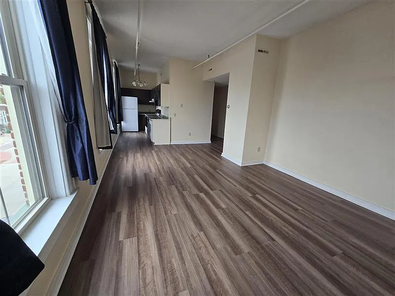 2 bed, 850 sqft, $1,475 — Photo 1