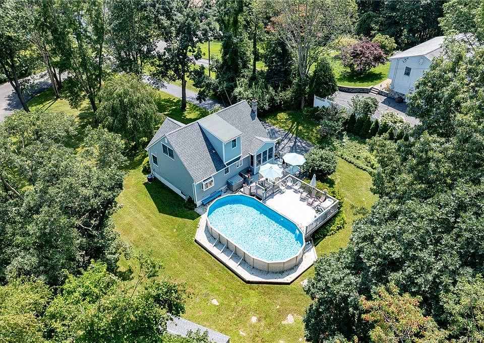 1st image of 49 Minello Dr