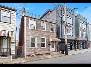 1815 Fox Way, Pittsburgh, PA