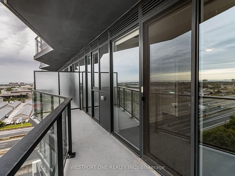 36 Zorra St W #1206 — Photo 18