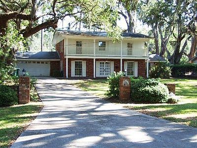 1st image of 831 N Riverview Dr