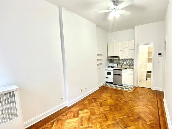 2nd image of 245 E 57th St APT 3F