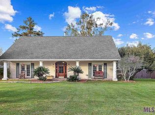 44360 Erwin Villar Rd, Prairieville, LA 70769