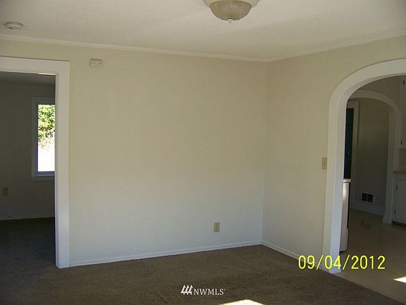 3rd image of 911 Bryson Avenue