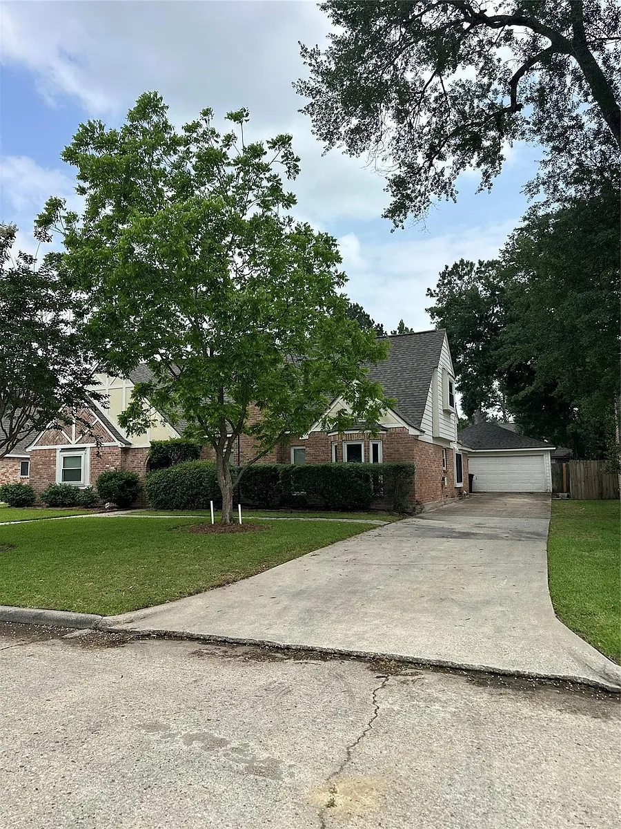 Building Photo - 3411 Stoney Oak Dr