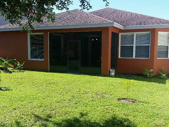 2nd image of 2942 Bonita Cir