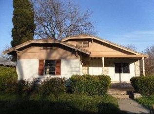 3635 Lipscomb St, Fort Worth, TX 76110