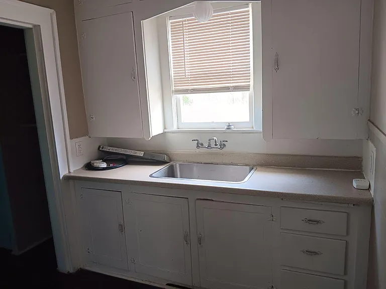 513 S 10th St #A — Photo 11