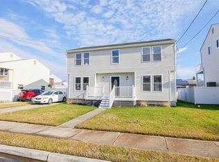 609 N Cambridge Ave, Ventnor, NJ 08406