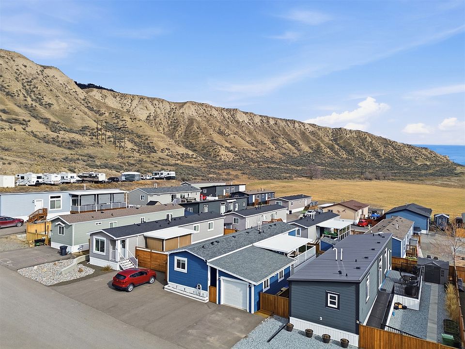 1st image of 712 Shuswap Rd E #26