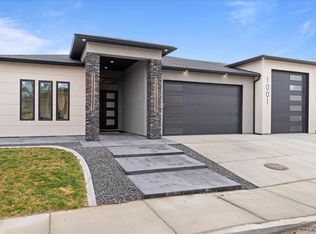 1001 S Florida Pl, Kennewick, WA 99338