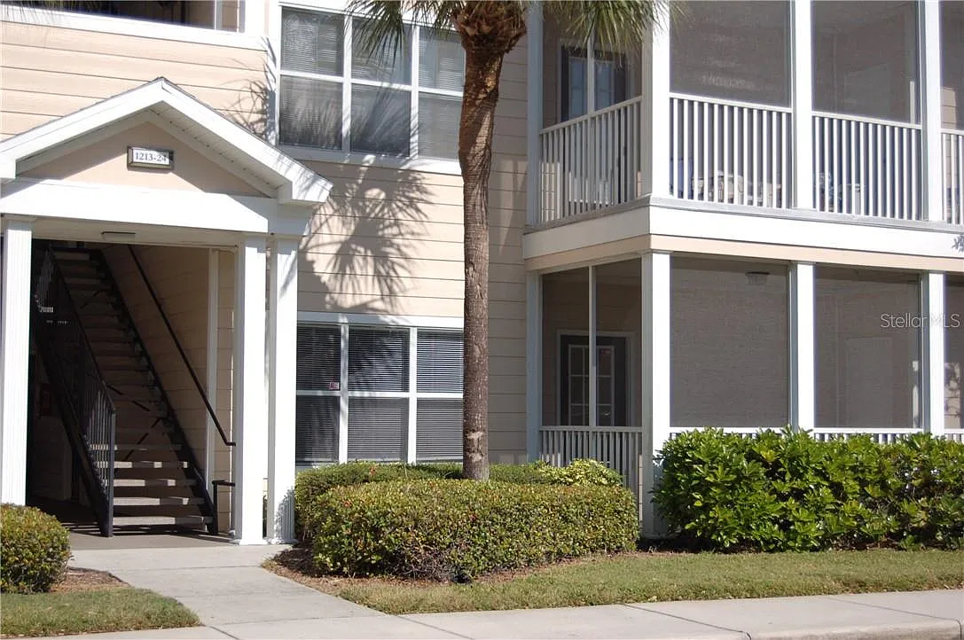 2 bed, 1008 sqft, $1,400 — Photo 1