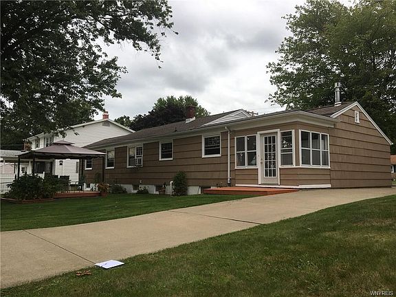 2nd image of 44 Terrylynn Dr