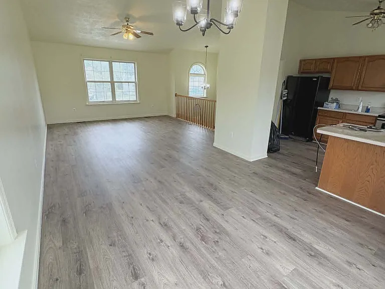 115 Churchill Dr — Photo 9