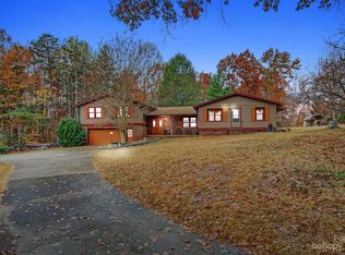2549 Fitipaldi Dr, Morganton, NC 28655